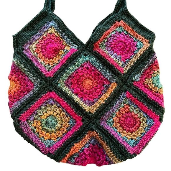 Hand Crafted Crochet Sunburst Boho Shoulder Bag Multi Color - Picture 3 of 12